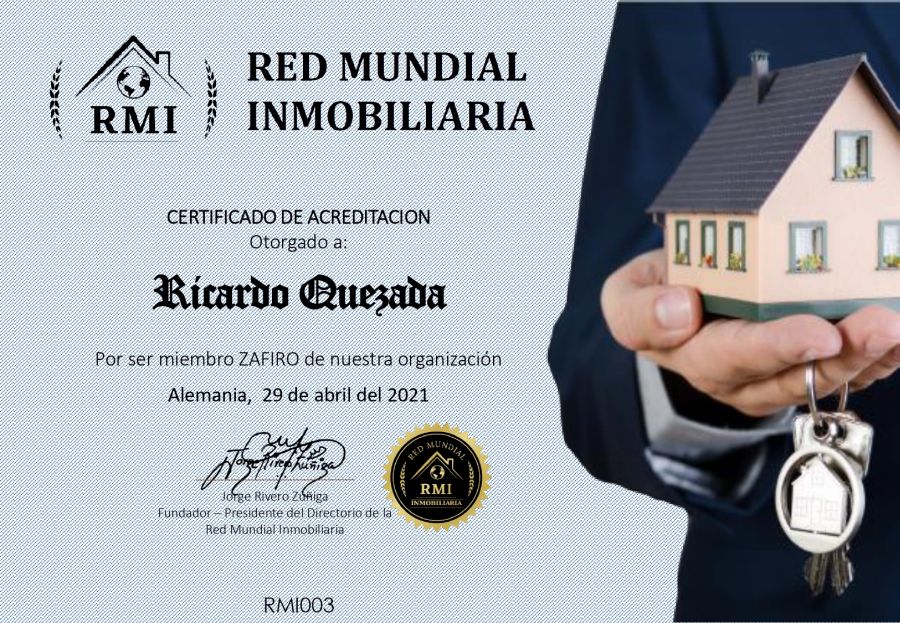 Certificado de Acreditación de Ricardo Quezada